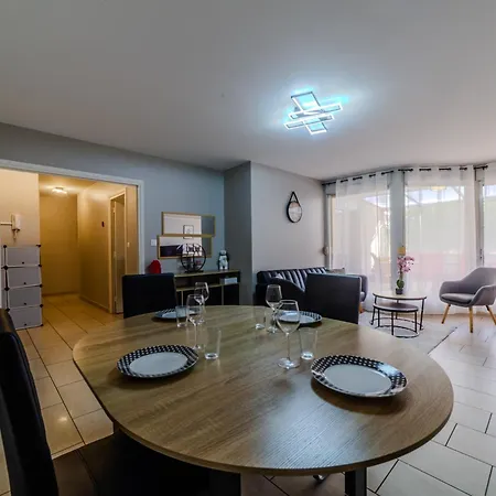 T5 Chaleureux - Jardin Privatif & 2 Parking Apartmán *