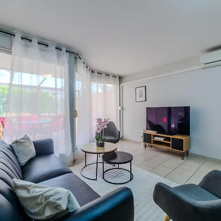 T5 Chaleureux - Jardin Privatif & 2 Parking Apartmán Villeurbanne